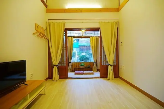 Traditional Oda (Gold)