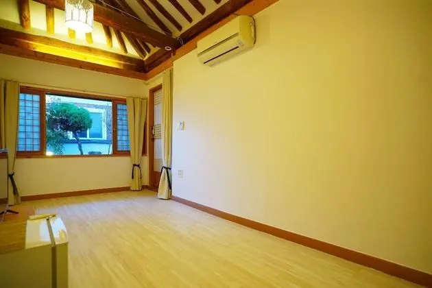 Traditional Oda (Gold)