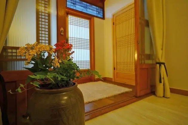 Traditional Oda (Gold)