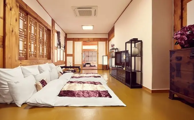 Deluxe Süit (Hanok View)