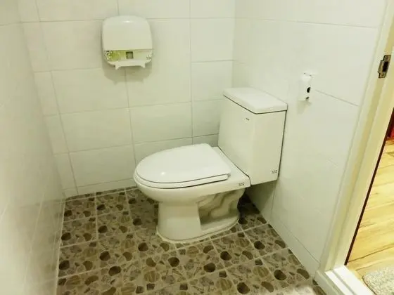 Traditional Tek Büyük Yataklı Oda