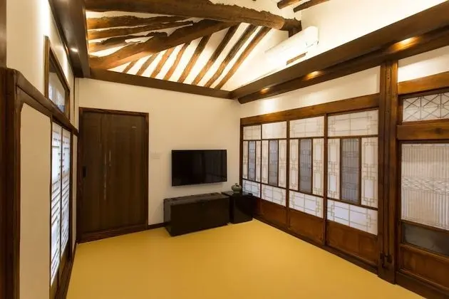 Traditional Oda (Anbang)