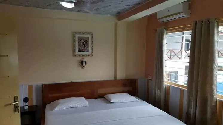 Standard Tek Büyük veya İki Ayrı Yataklı Oda
