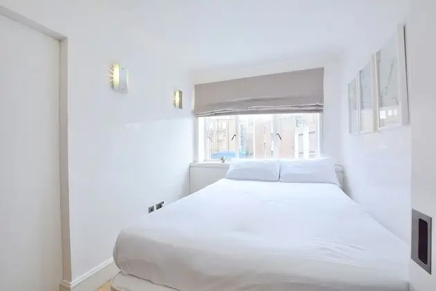 Basic Apart Daire, 2 Büyük (Queen) Boy Yatak, Sigara İçilmez, Şehir Manzaralı