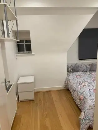 Basic Apart Daire, 2 Büyük (Queen) Boy Yatak, Sigara İçilmez, Şehir Manzaralı