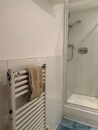 Basic Apart Daire, 2 Büyük (Queen) Boy Yatak, Sigara İçilmez, Şehir Manzaralı