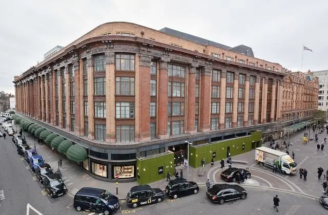 Basic Apart Daire, 2 Büyük (Queen) Boy Yatak, Sigara İçilmez, Şehir Manzaralı