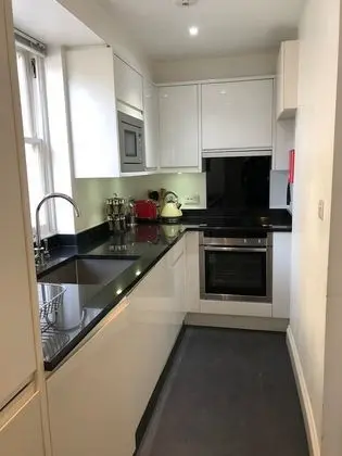 Premium Apart Daire, 2 Büyük (Queen) Boy Yatak, Sigara İçilmez, Şehir Manzaralı