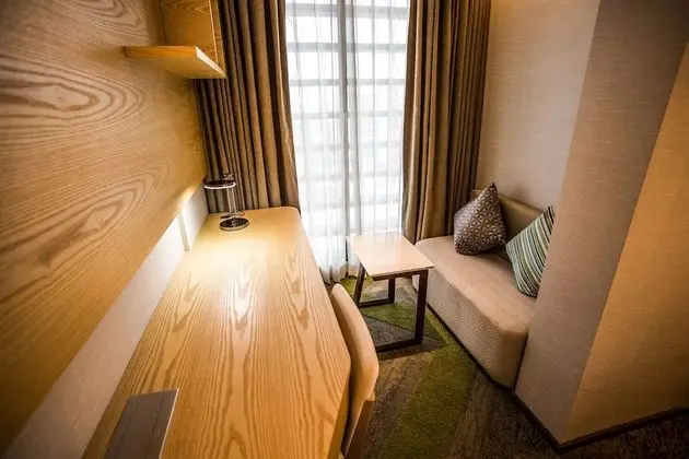 Premium Tek Büyük Yataklı Oda, Buzdolabı ve Mikrodalga