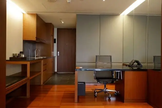 Luxury Suite