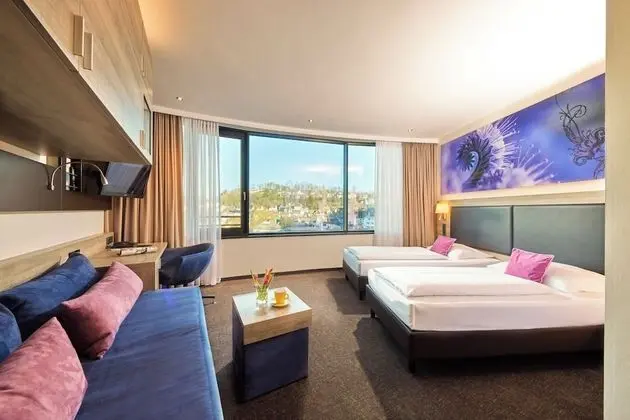 Standard Üç Kişilik Oda