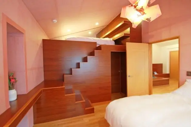 Dwell Family Apartment - 2 Bedrooms