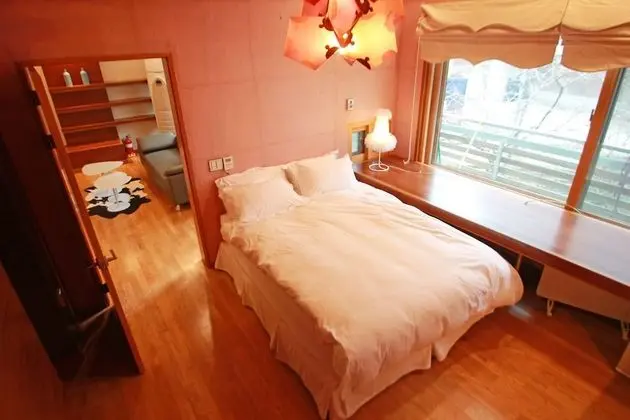 Dwell Family Apartment - 2 Bedrooms