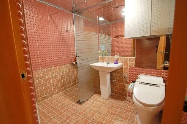 Dwell Family Apartment - 2 Bedrooms