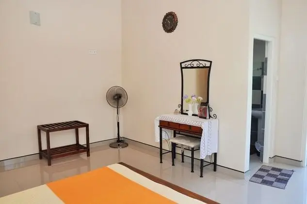 Deluxe Tek Büyük Yataklı Oda, 1 Çift Kişilik Yatak, Sigara İçilebilir, Dağ Manzaralı