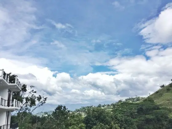 Deluxe Tek Büyük Yataklı Oda, 1 En Büyük (King) Boy Yatak, Sigara İçilmez, Dağ Manzaralı