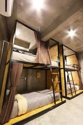 8-Bed Mixed Dormitory Room