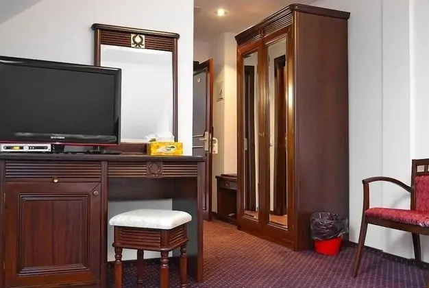 Standard Tek Büyük Yataklı Oda