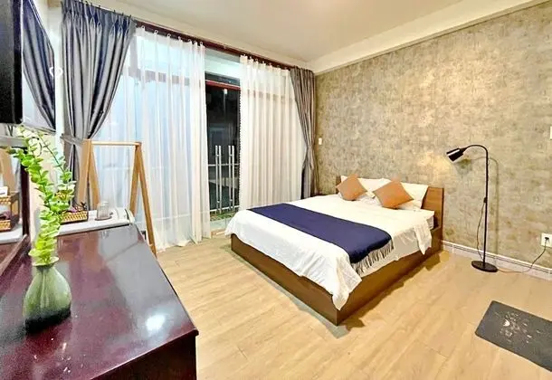 Deluxe Tek Büyük Yataklı Oda