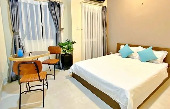 Deluxe Tek Büyük Yataklı Oda