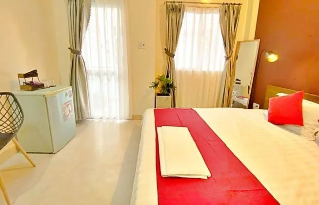 Deluxe Tek Büyük Yataklı Oda