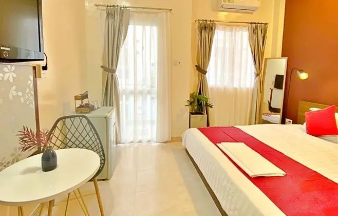 Deluxe Tek Büyük Yataklı Oda