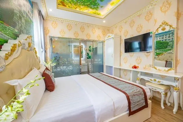 Deluxe Tek Büyük Yataklı Oda