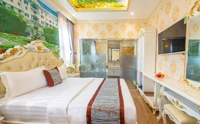 Deluxe Tek Büyük Yataklı Oda