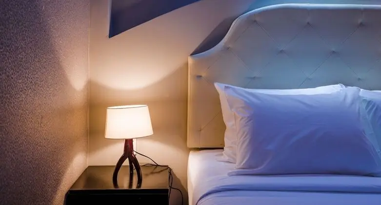 Day use 2 hours ( extra charge for overnight stay )
