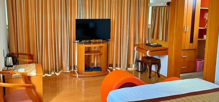 Deluxe Tek Büyük Yataklı Oda, 1 Büyük (Queen) Boy Yatak, Şehir Manzaralı