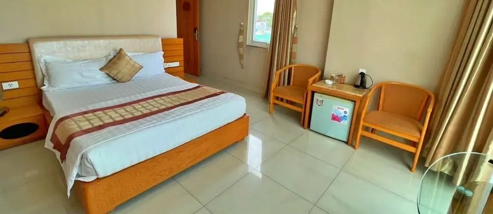 Deluxe Tek Büyük Yataklı Oda, 1 Büyük (Queen) Boy Yatak, Şehir Manzaralı