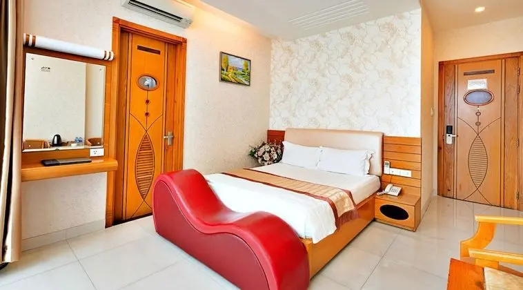 Deluxe Tek Büyük Yataklı Oda, 1 Büyük (Queen) Boy Yatak, Şehir Manzaralı