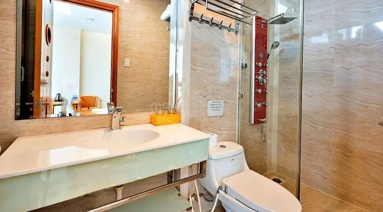 Deluxe Tek Büyük Yataklı Oda, 1 Büyük (Queen) Boy Yatak, Şehir Manzaralı