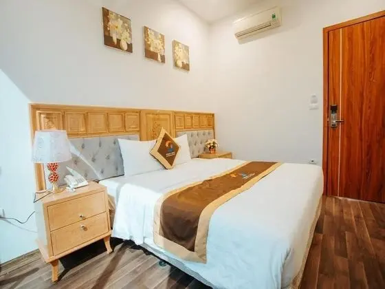 Panoramic Tek Büyük Yataklı Oda