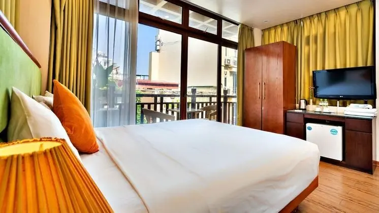 Deluxe Tek Büyük Yataklı Oda, 1 Büyük (Queen) Boy Yatak, Şehir Manzaralı