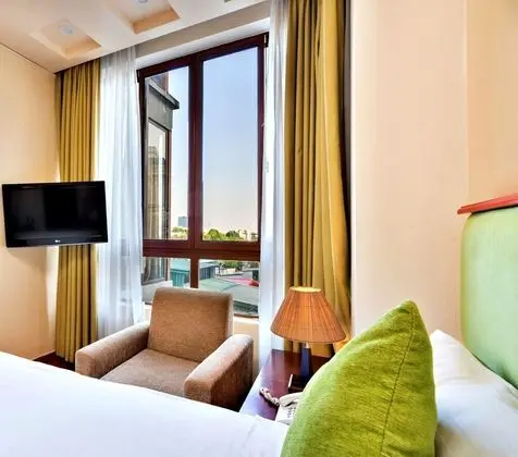 Deluxe Üç Kişilik Oda