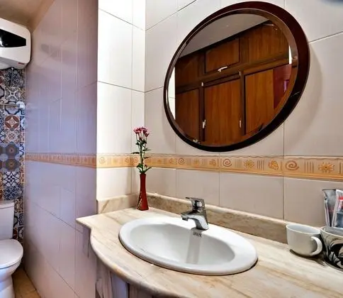 Deluxe Üç Kişilik Oda
