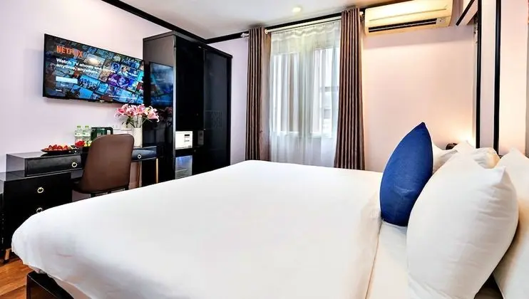 Deluxe Tek Büyük Yataklı Oda
