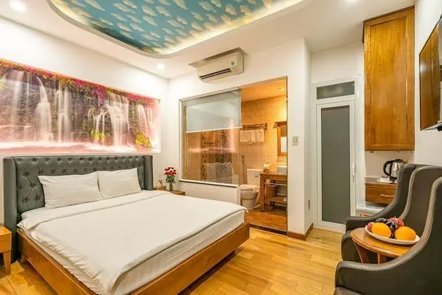 Deluxe Tek Büyük Yataklı Oda