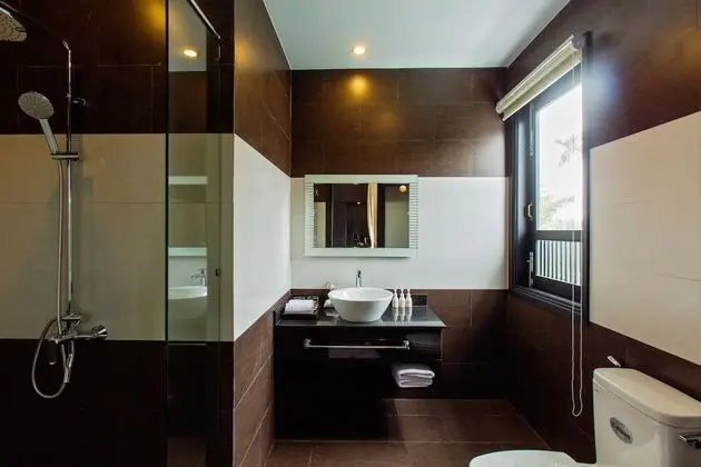 Deluxe Tek Büyük veya İki Ayrı Yataklı Oda, 1 Yatak Odası, Havuz Manzaralı