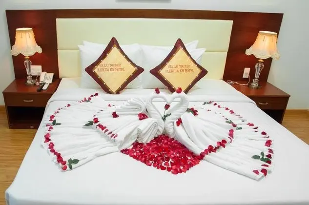 Deluxe Tek Büyük veya İki Ayrı Yataklı Oda
