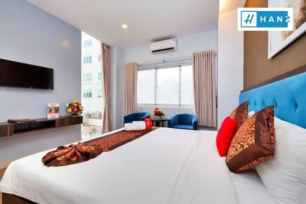 Deluxe Tek Büyük Yataklı Oda, 1 Büyük (Queen) Boy Yatak, Sigara İçilmez, Şehir Manzaralı
