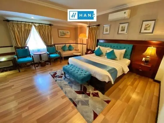 Deluxe Tek Büyük Yataklı Oda, 1 Büyük (Queen) Boy Yatak, Sigara İçilmez, Şehir Manzaralı