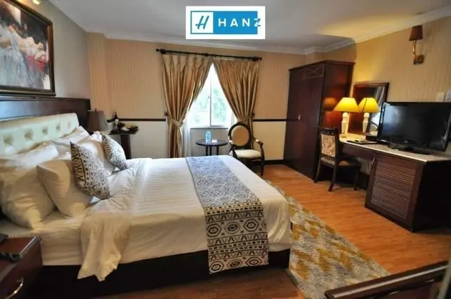Deluxe Tek Büyük Yataklı Oda, 1 Büyük (Queen) Boy Yatak, Sigara İçilmez, Şehir Manzaralı