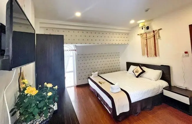 Superior Tek Büyük Yataklı Oda, 1 Büyük (Queen) Boy Yatak, Balkon, Şehir Manzaralı