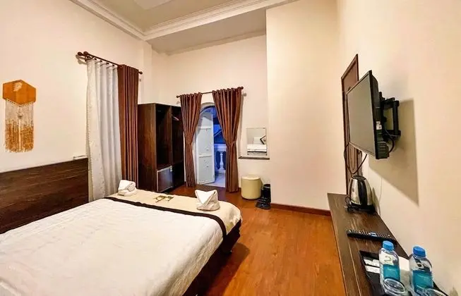 Superior Tek Büyük Yataklı Oda, 1 Büyük (Queen) Boy Yatak, Balkon, Şehir Manzaralı