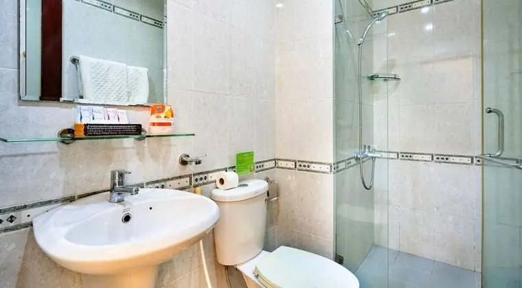 Deluxe Tek Büyük Yataklı Oda, 1 Büyük (Queen) Boy Yatak, Balkon, Şehir Manzaralı