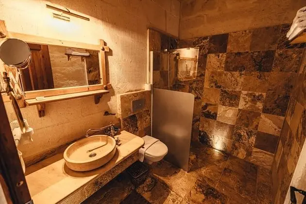 Premium Tek Büyük Yataklı Oda