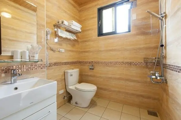 Dört Kişilik Oda, Balkon