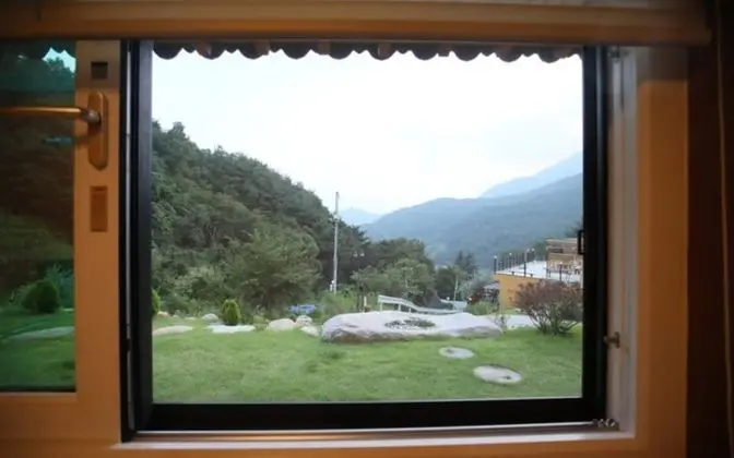 Oda (Happiness (Hwangtohan Okdong))